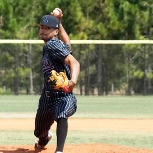 Meet your Posher, Raquel